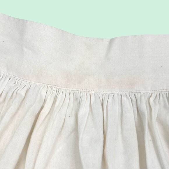 VINTAGE WHITE & RED CHRISTMAS BELLS W/ GREEN BOWS SHORT APRON - Picture 7 of 8